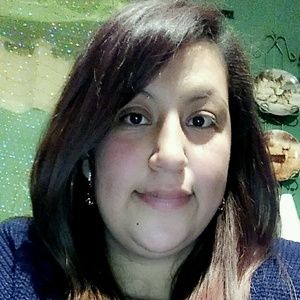 Meet your Posher, Perla